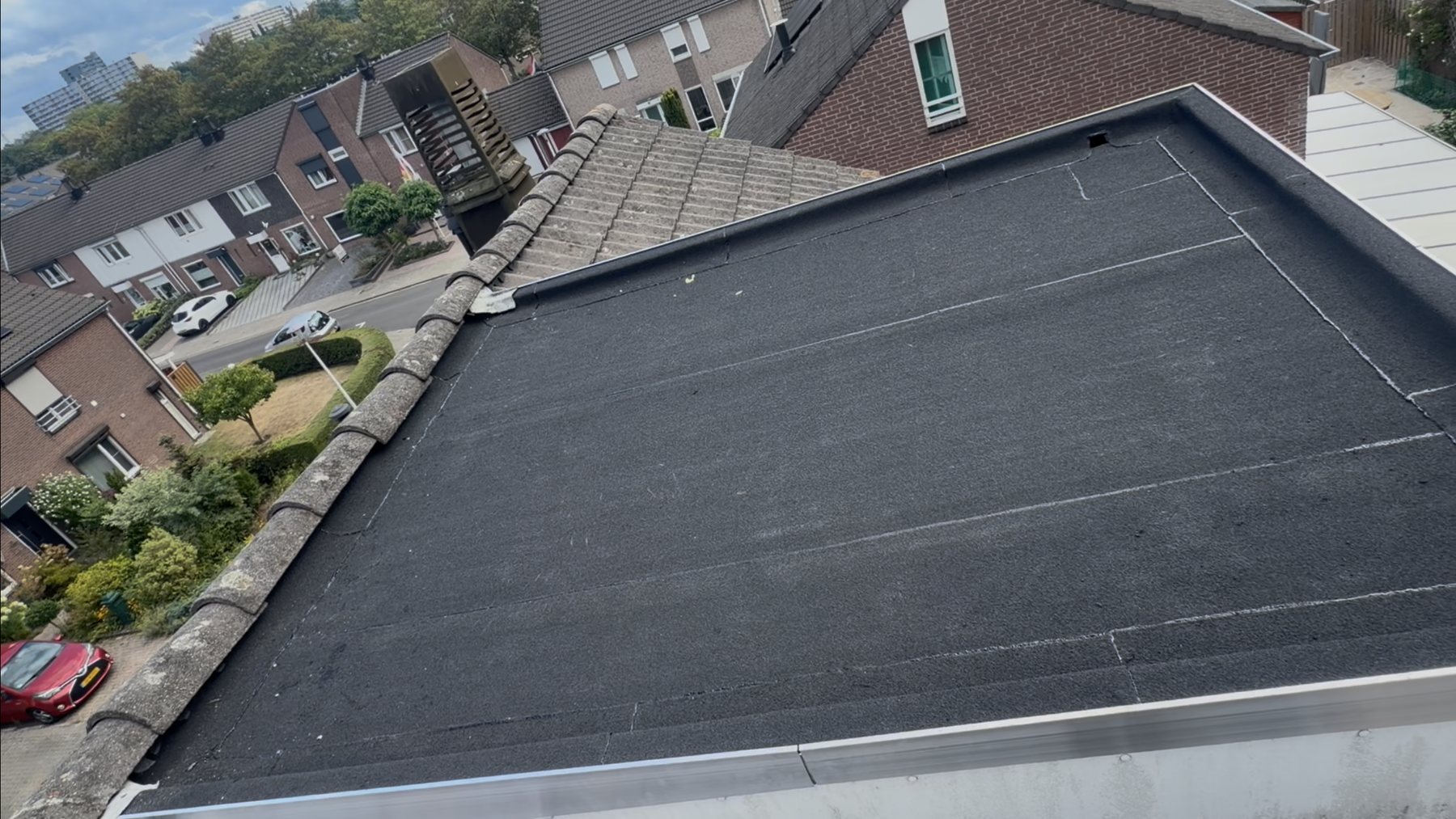 Aangeleverd projectbeeld van een vernieuwd plat dak